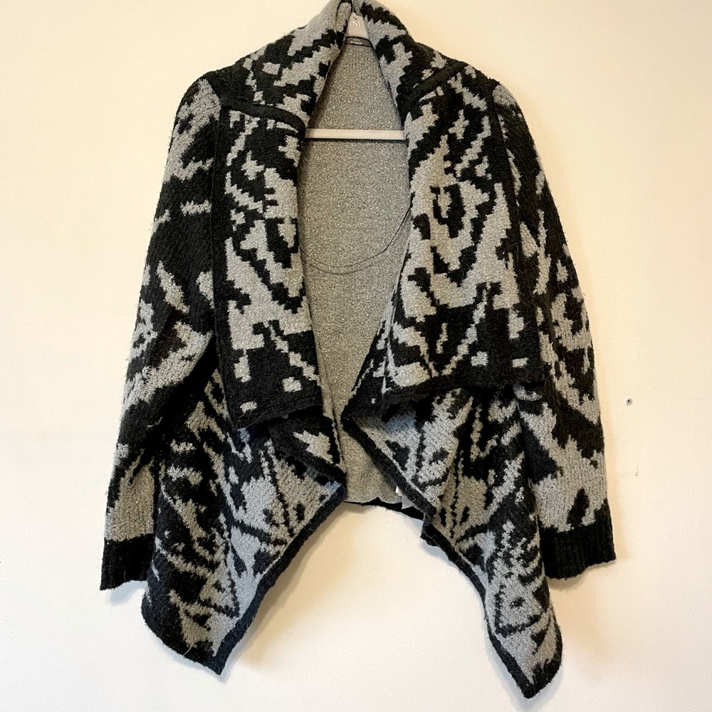 Prana Women’s Wrap Cardigan Black and Gray Large